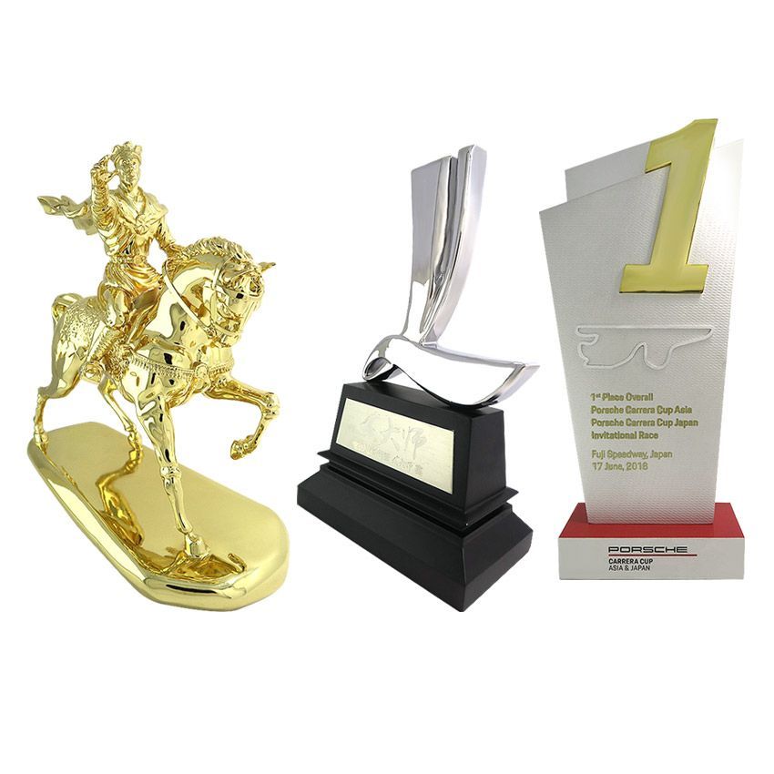 Gift Boxed Various Glasses Personalised Engraved Sports Award Cricket Trophy 